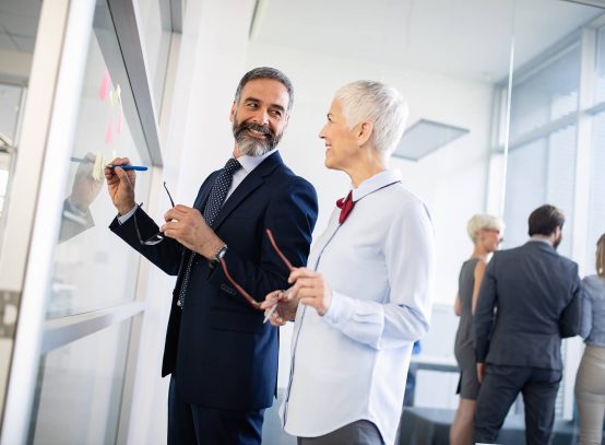 portrait-of-happy-business-people-discussing-toget-3EGU2XM.jpg portrait-of-happy-business-people-discussing-toget-3EGU2XM.jpg